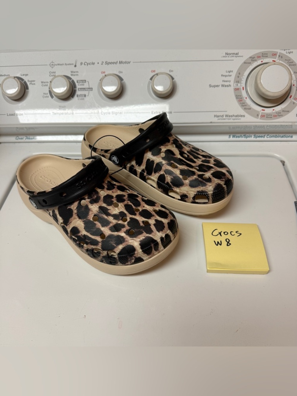 CROCS Leopard Print Clogs baya platform with Black Strap - Tan/Black W8 New